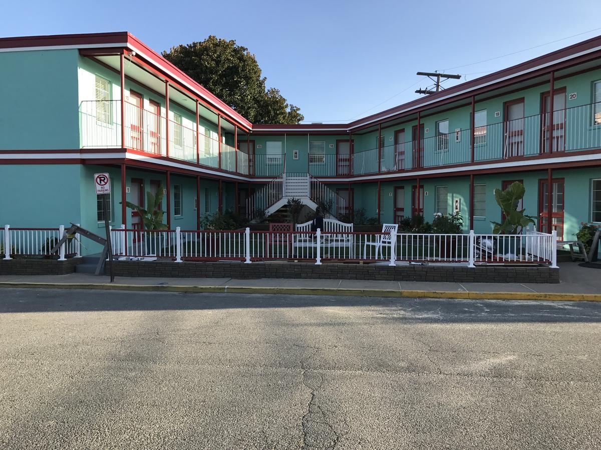 Riverview Inn Колониал Бийч Екстериор снимка