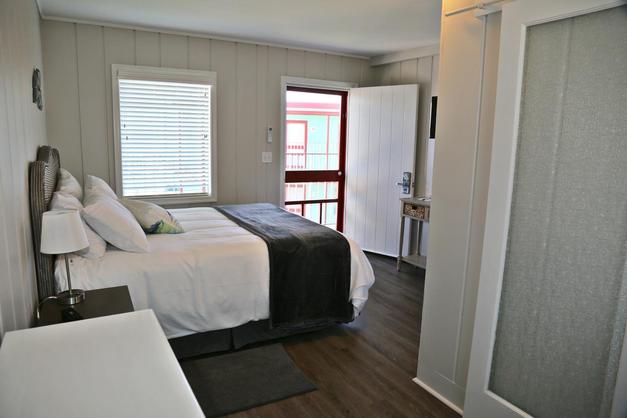 Riverview Inn Колониал Бийч Екстериор снимка