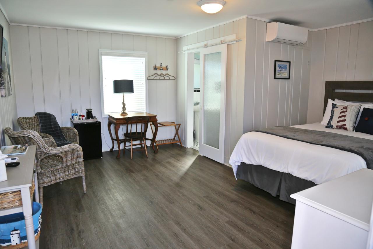 Riverview Inn Колониал Бийч Екстериор снимка